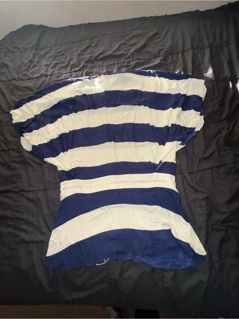 Vix Paula Hermanny Striped Blue and White V-Neck Top with Drawstring - Picture 2 of 5